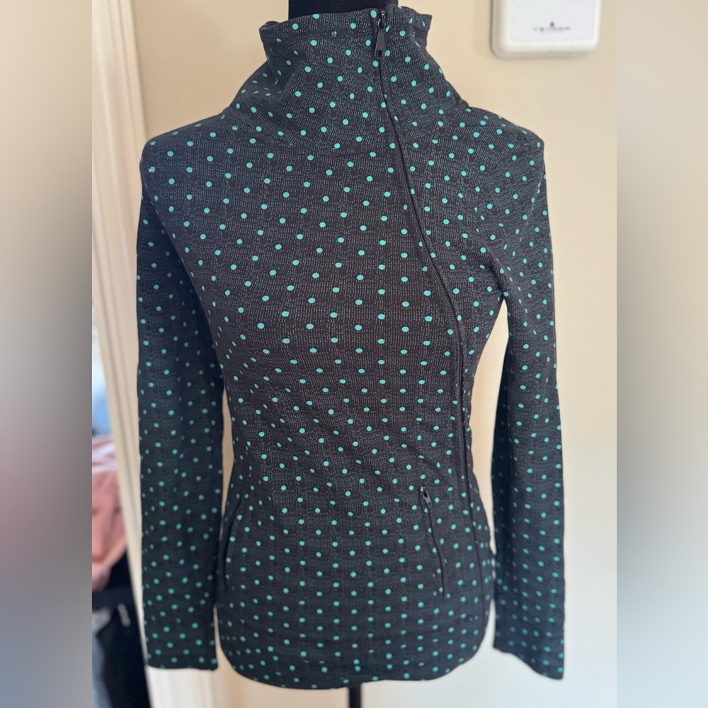 Twik Midnight Black Outerwear